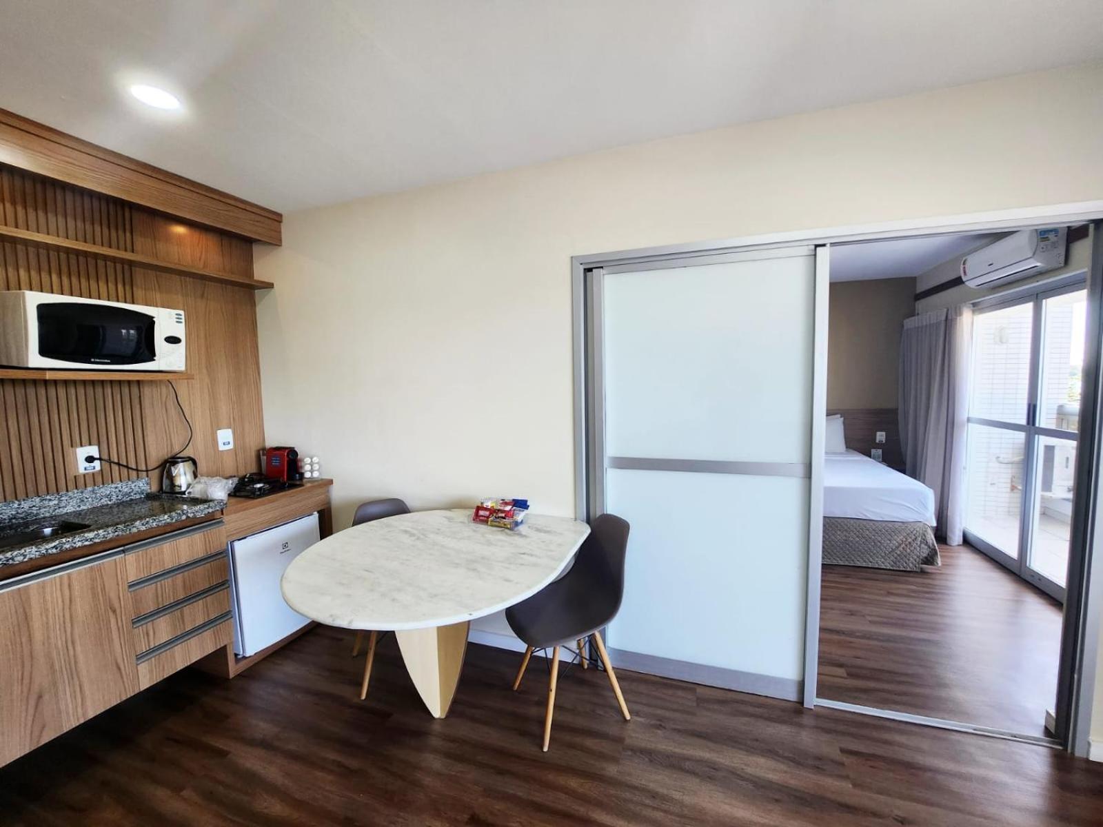Nobile Suites Diamond Vitoria Bagian luar foto